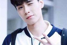 网友爆料胡一天 视频,网友热议其最新动态